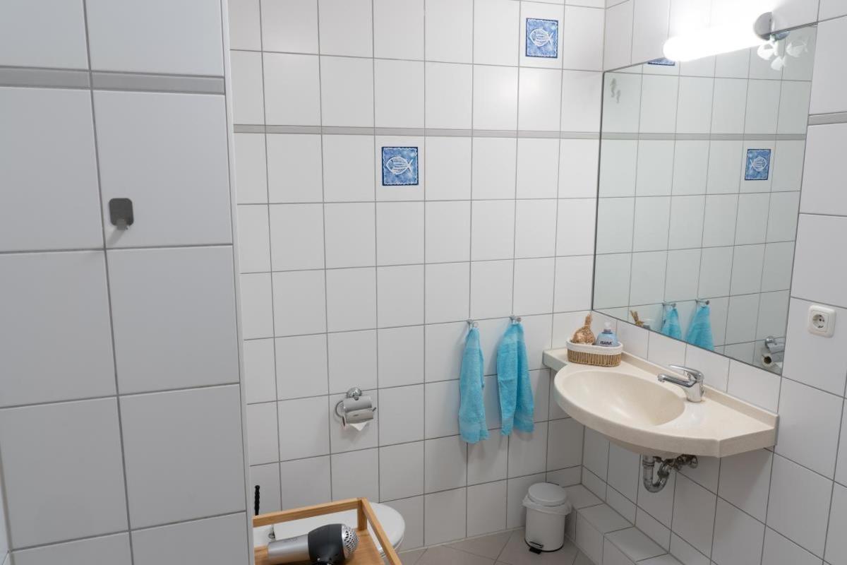 Diana/windrose * Rostock