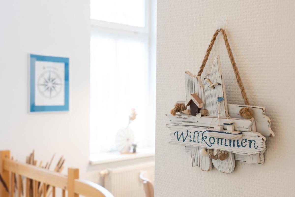 Diana/windrose Rostock